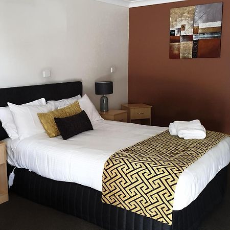 Tenterfield Tavern And Motor Inn ภายนอก รูปภาพ
